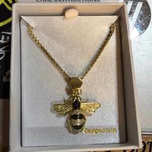 King Ice Queen Bee Chain Necklace